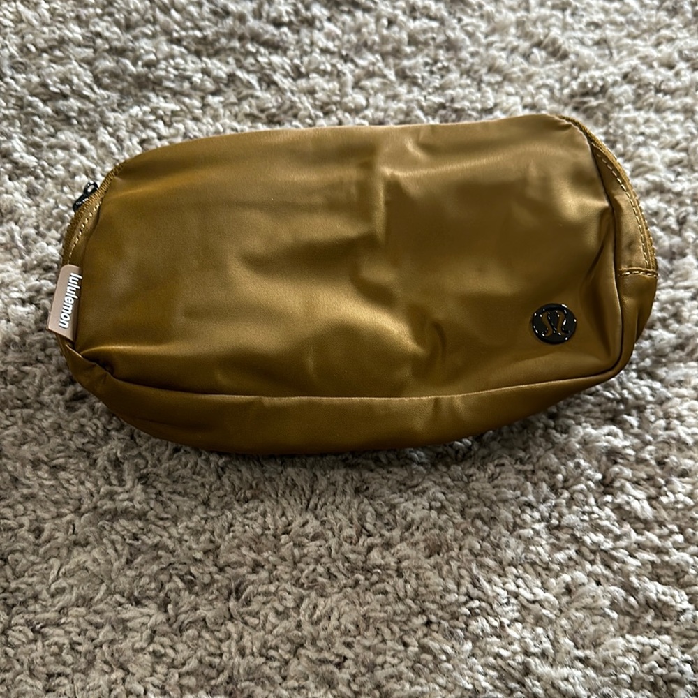 Lululemon Bronze Belt Bag